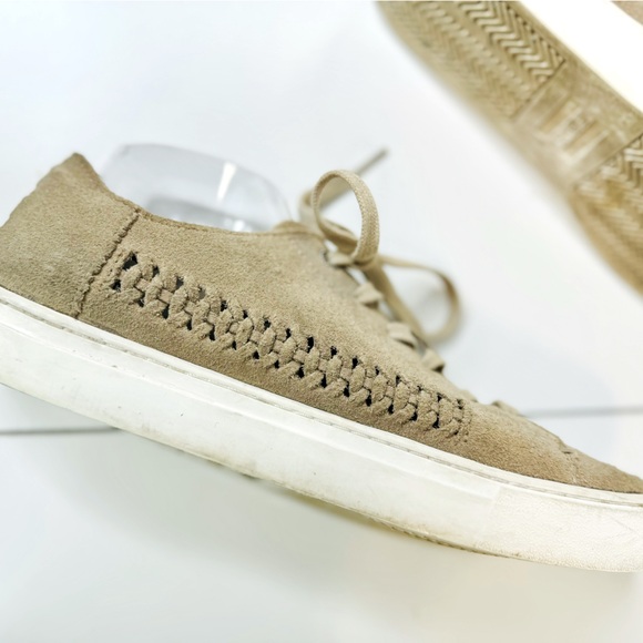 TOMS Suede Sneakers Lenox Desert Taupe SZ 10 EUC - Picture 9 of 16